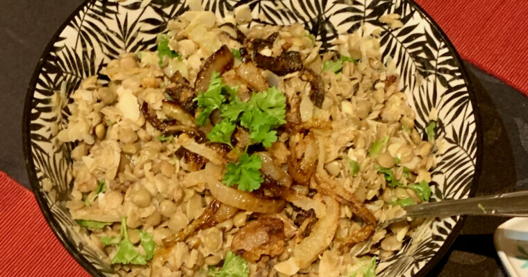 Lentils with tahini and crispy onions